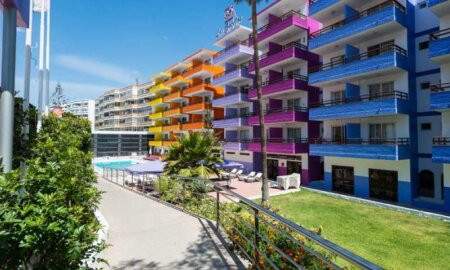 Las Gacelas Apartments