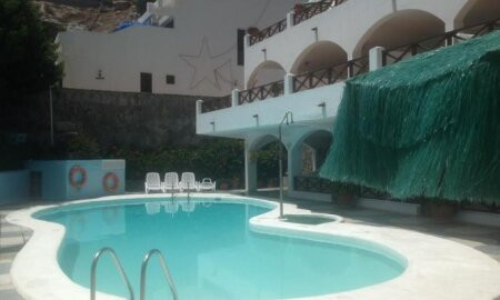 Corona Cedral Apartments