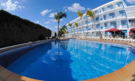 Costa Volcan Apartments