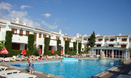 Cristina Villas Apartments