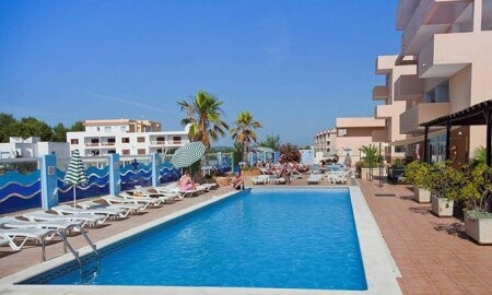 Blue Star Apartments