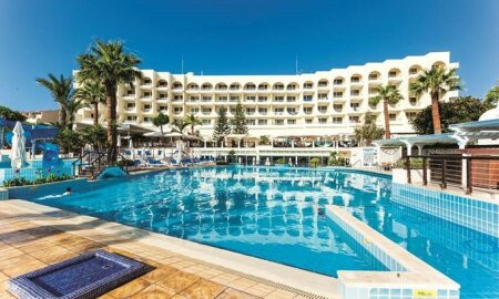 Golden Coast Beach Hotel