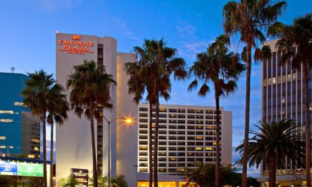 Crowne Plaza Los Angeles Airport Hotel
