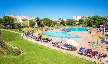 Isla Del Aire Apartments